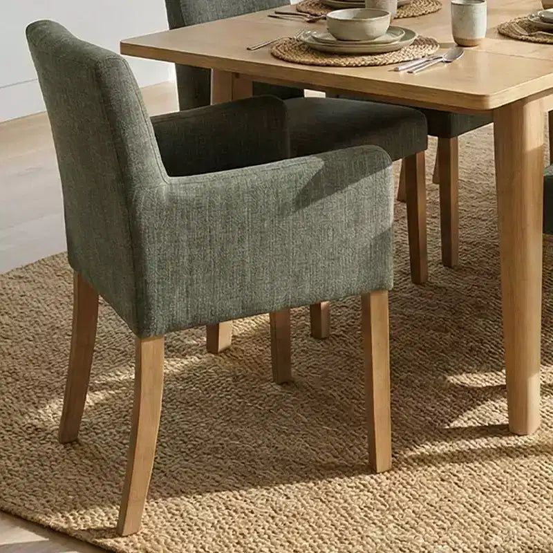 Set da pranzo di 9 pezzi con tavolo allungabile - 6 sedie senza braccioli e 2 poltrone in lino neutro