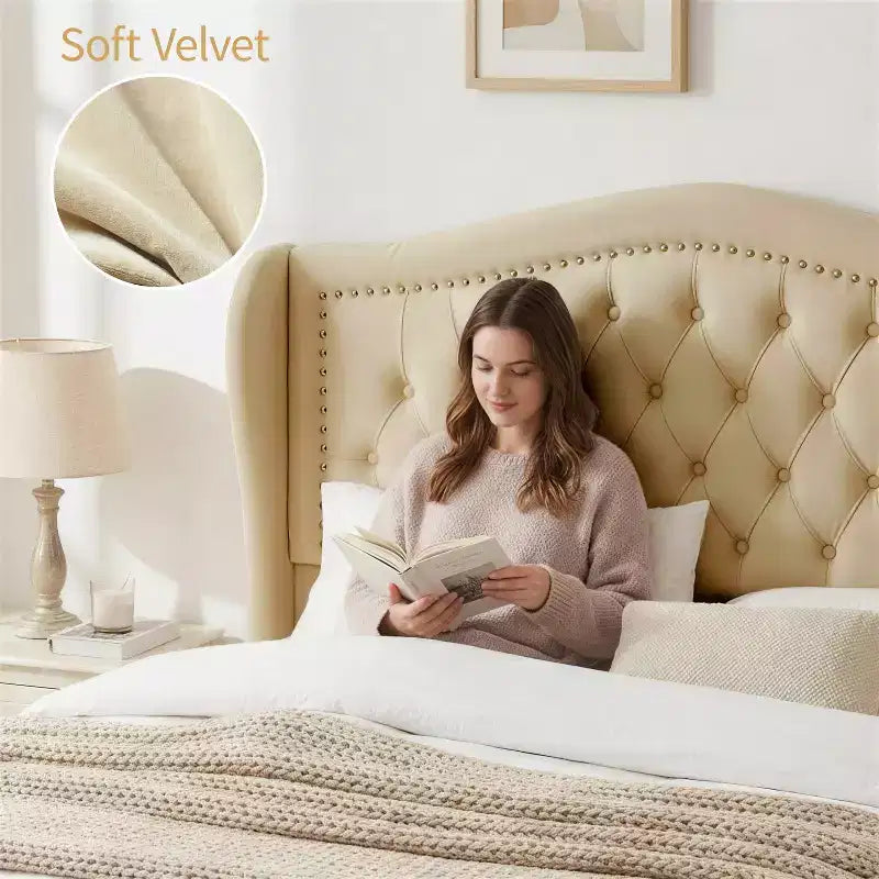 Struttura Letto Matrimoniale 133,6 cm di altezza con 2 Cassetti, Testiera in Velluto a Trapunta e Design con Alette Laterali