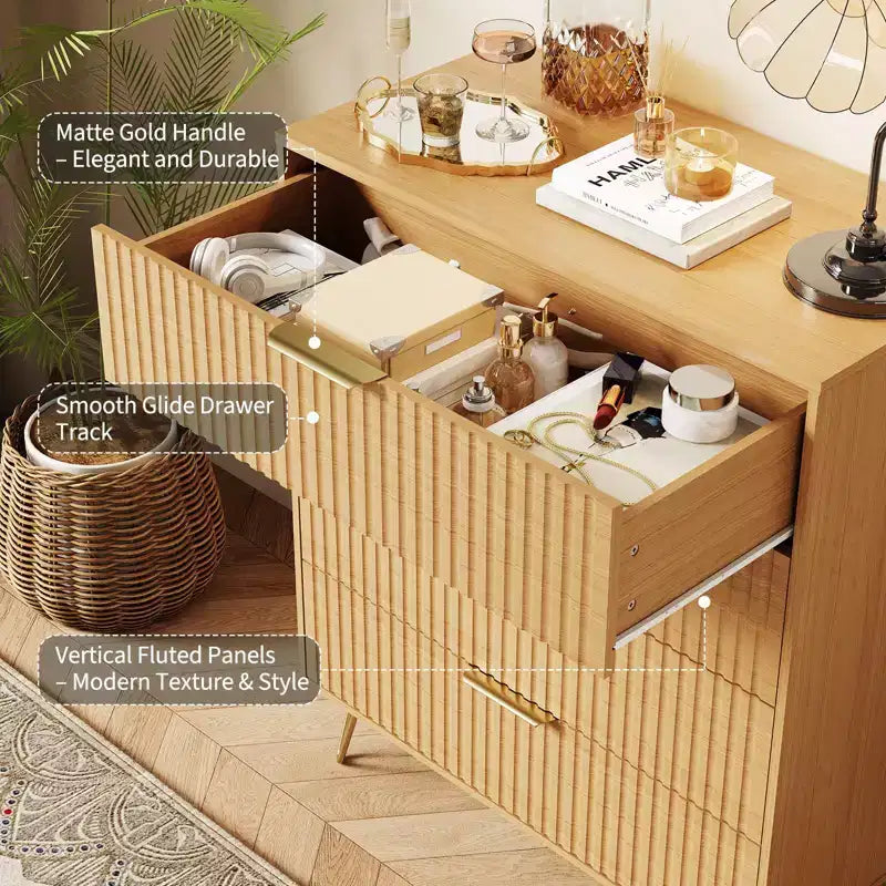Cassettiera, 32 Pollici Larga Moderna con Scanalature e Maniglie in Metallo, Organizzatore Porta Abiti a 4 Cassetti