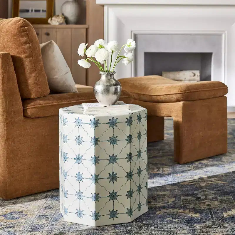 Tavolino in ceramica naturale bianco sporco
