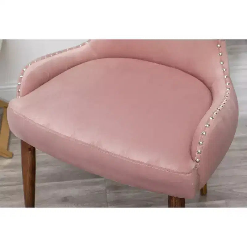 Poltroncina d'appoggio contemporanea in velluto rosa con borchie